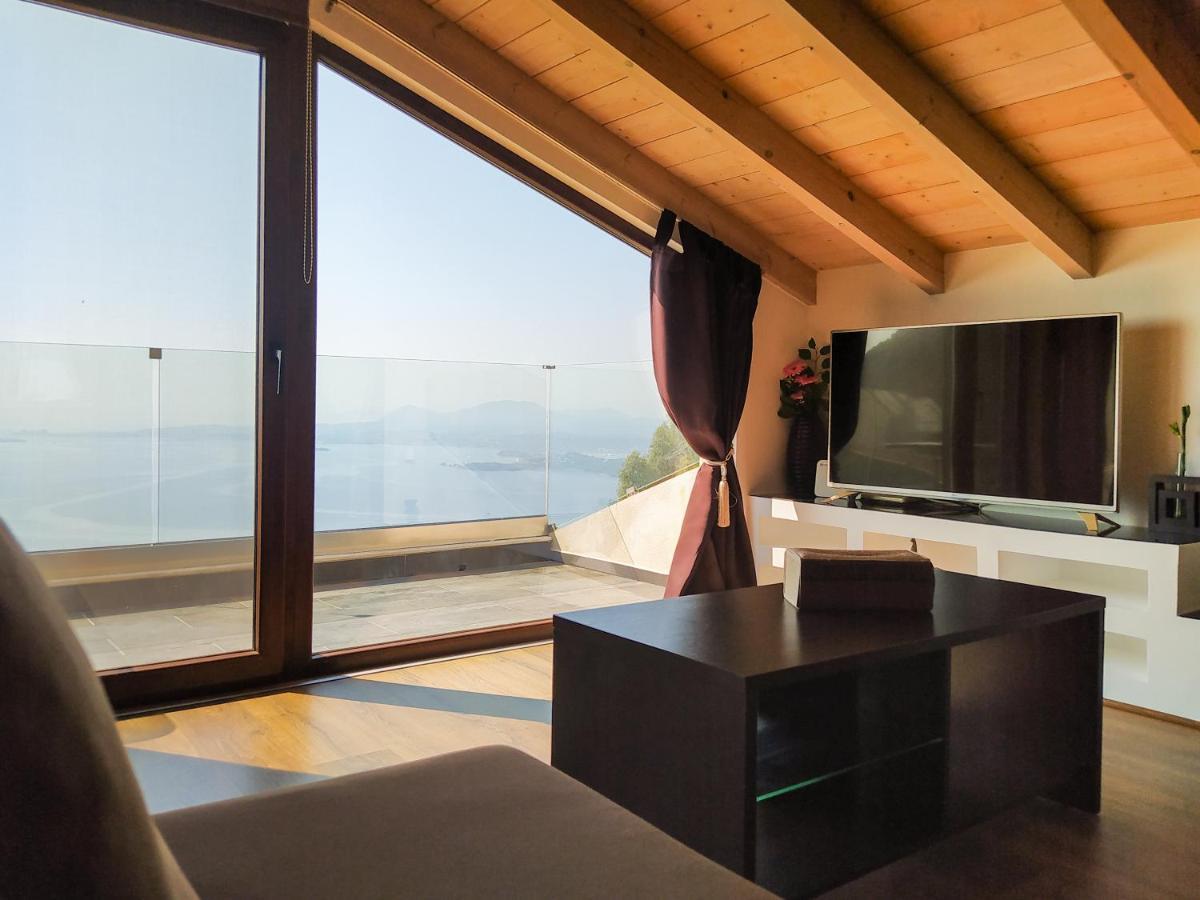 Blue Sky Loft By Corfuescapes